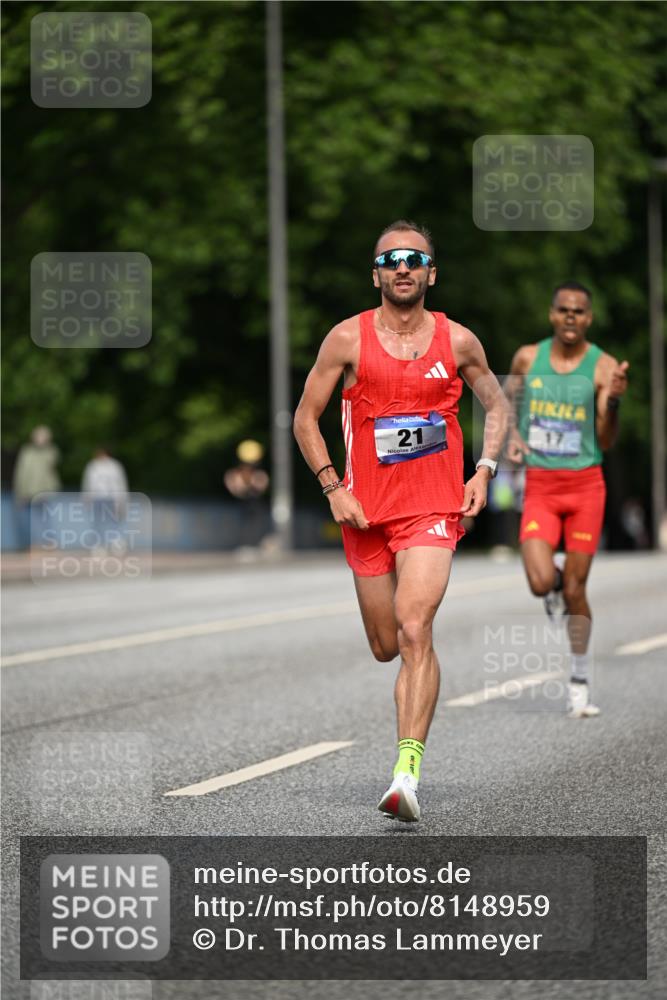 29.06.2025 - hella hamburg halbmarathon Dr. Thomas Lammeyer http://msf.ph/oto/8148959 29.06.2025 09:34:56 Kennedybrücke 14, 21 meine-sportfotos.de