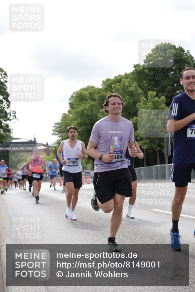 29.06.2025 - hella hamburg halbmarathon Jannik Wohlers http://msf.ph/oto/8149001 29.06.2025 10:12:35 Lombardsbrücke 1020, 1051, 2942, 4532, 6207, 7873, 8398, 8405, 9141, 10067, 10402, 11025, 11720, 14404, 15531, 16255, 16323, 17061, 17699, 18048, 18320, 18530 meine-sportfotos.de