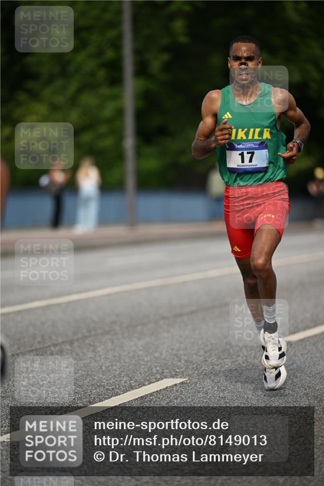 29.06.2025 - hella hamburg halbmarathon Dr. Thomas Lammeyer http://msf.ph/oto/8149013 29.06.2025 09:34:57 Kennedybrücke 14, 19, 21 meine-sportfotos.de