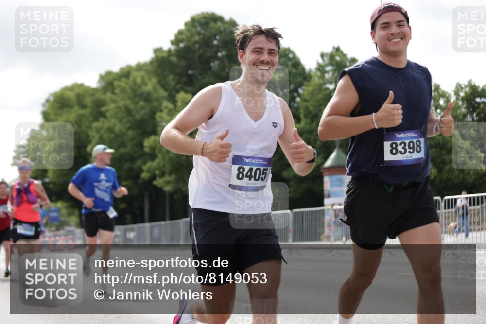 29.06.2025 - hella hamburg halbmarathon Jannik Wohlers http://msf.ph/oto/8149053 29.06.2025 10:12:37 Lombardsbrücke 1020, 1051, 2942, 4532, 6207, 7873, 8398, 8405, 9141, 10067, 10402, 11720, 14404, 15531, 16030, 16255, 16323, 16437, 17061, 17699, 18048, 18320, 18530 meine-sportfotos.de