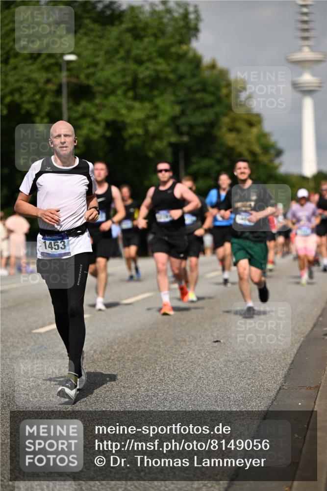 29.06.2025 - hella hamburg halbmarathon Dr. Thomas Lammeyer http://msf.ph/oto/8149056 29.06.2025 10:06:18 Kennedybrücke 1128, 1184, 1254, 1329, 1364, 1432, 1453, 1729, 1733, 1940, 2322, 2323, 3169, 4286, 4328, 4663, 4985, 5763, 6322, 6860, 7031, 7243, 9020, 9021, 9156, 9353, 9741, 9928, 10177, 10866 meine-sportfotos.de