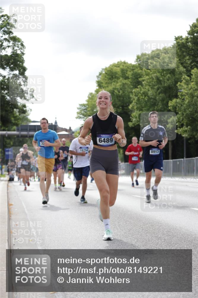 29.06.2025 - hella hamburg halbmarathon Jannik Wohlers http://msf.ph/oto/8149221 29.06.2025 10:12:49 Lombardsbrücke 1007, 1747, 1859, 2961, 3218, 3360, 3728, 6489, 8398, 8405, 8913, 9141, 9527, 12492, 15922, 16030, 16255, 16437, 17474, 17699, 17988, 18048, 18320, 18732, 18754 meine-sportfotos.de