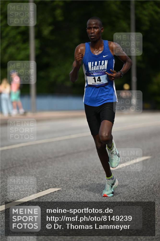 29.06.2025 - hella hamburg halbmarathon Dr. Thomas Lammeyer http://msf.ph/oto/8149239 29.06.2025 09:35:07 Kennedybrücke 14, 19, 21 meine-sportfotos.de