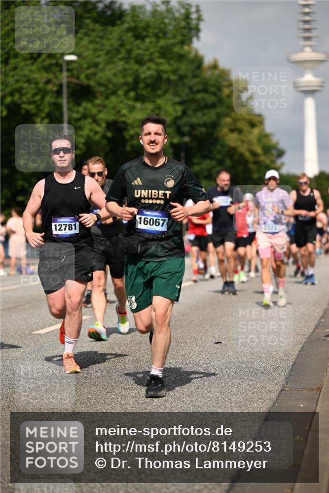 29.06.2025 - hella hamburg halbmarathon Dr. Thomas Lammeyer http://msf.ph/oto/8149253 29.06.2025 10:06:21 Kennedybrücke 1128, 1184, 1254, 1364, 1432, 1453, 1729, 1733, 1940, 2322, 2323, 3169, 3780, 4286, 4328, 4663, 4985, 5742, 5763, 6322, 6708, 6860, 7031, 7049, 7243, 8749, 9020, 9021, 9156, 9353, 9741, 9928, 10177, 10866 meine-sportfotos.de