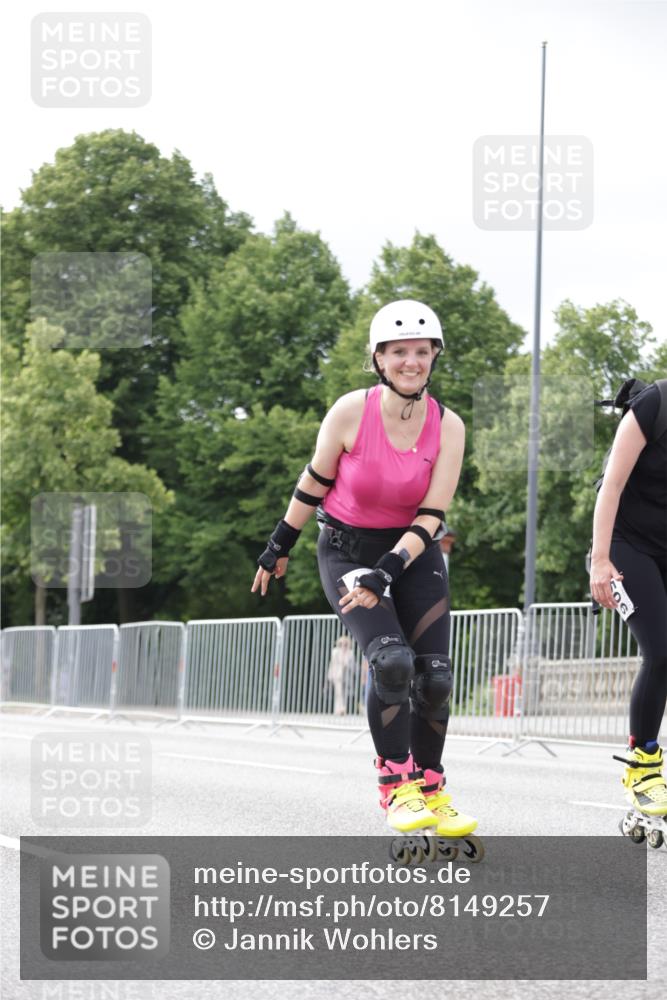 29.06.2025 - hella hamburg halbmarathon Jannik Wohlers http://msf.ph/oto/8149257 29.06.2025 09:13:02 Lombardsbrücke  meine-sportfotos.de