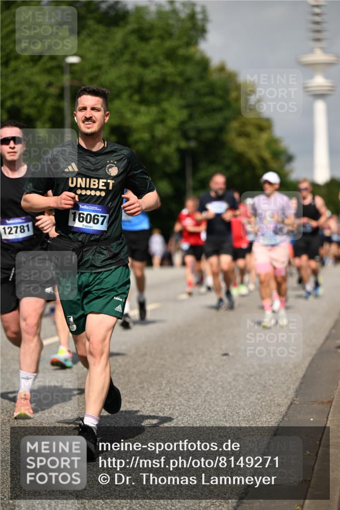 29.06.2025 - hella hamburg halbmarathon Dr. Thomas Lammeyer http://msf.ph/oto/8149271 29.06.2025 10:06:22 Kennedybrücke 1128, 1254, 1364, 1432, 1453, 1729, 1733, 2322, 2323, 3169, 3780, 4286, 4328, 4663, 4985, 5742, 5763, 6322, 6708, 6860, 7031, 7049, 7243, 8749, 9020, 9021, 9156, 9353, 9928, 10177, 10866 meine-sportfotos.de