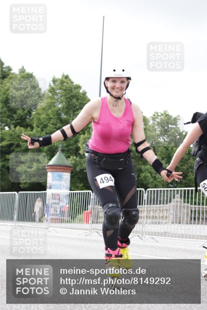 29.06.2025 - hella hamburg halbmarathon Jannik Wohlers http://msf.ph/oto/8149292 29.06.2025 09:13:03 Lombardsbrücke  meine-sportfotos.de