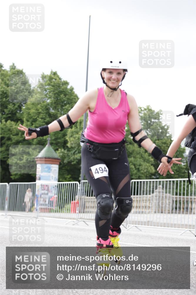 29.06.2025 - hella hamburg halbmarathon Jannik Wohlers http://msf.ph/oto/8149296 29.06.2025 09:13:03 Lombardsbrücke  meine-sportfotos.de