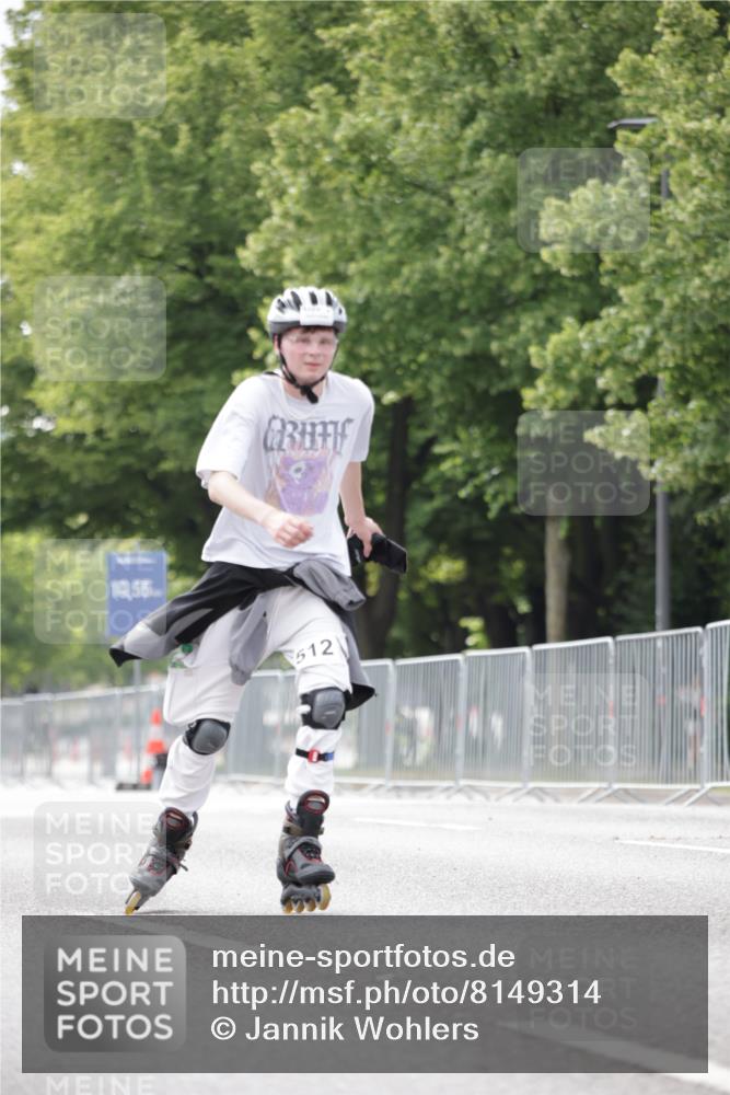 29.06.2025 - hella hamburg halbmarathon Jannik Wohlers http://msf.ph/oto/8149314 29.06.2025 09:13:05 Lombardsbrücke  meine-sportfotos.de