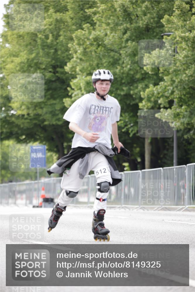 29.06.2025 - hella hamburg halbmarathon Jannik Wohlers http://msf.ph/oto/8149325 29.06.2025 09:13:05 Lombardsbrücke  meine-sportfotos.de