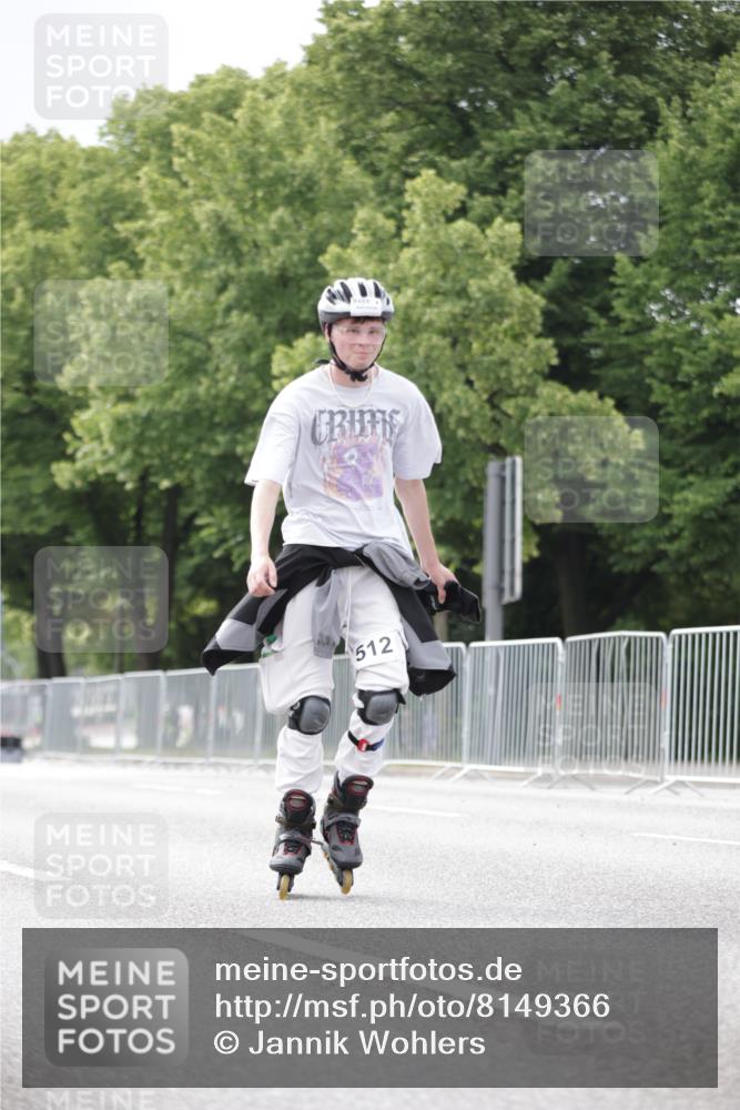 29.06.2025 - hella hamburg halbmarathon Jannik Wohlers http://msf.ph/oto/8149366 29.06.2025 09:13:06 Lombardsbrücke  meine-sportfotos.de