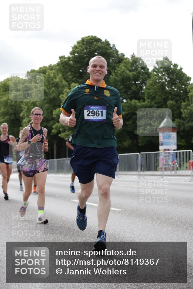 29.06.2025 - hella hamburg halbmarathon Jannik Wohlers http://msf.ph/oto/8149367 29.06.2025 10:12:55 Lombardsbrücke 1007, 1747, 1859, 2961, 3218, 3360, 3728, 3729, 4187, 6489, 7346, 7460, 8913, 9527, 9612, 12492, 13331, 15922, 16030, 16437, 17474, 17988, 18048, 18222, 18732, 18754, 19035 meine-sportfotos.de
