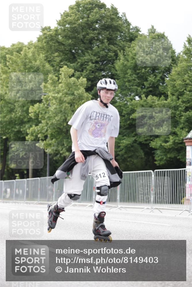 29.06.2025 - hella hamburg halbmarathon Jannik Wohlers http://msf.ph/oto/8149403 29.06.2025 09:13:07 Lombardsbrücke  meine-sportfotos.de