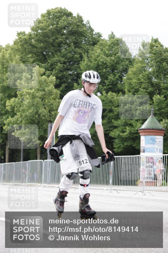 29.06.2025 - hella hamburg halbmarathon Jannik Wohlers http://msf.ph/oto/8149414 29.06.2025 09:13:07 Lombardsbrücke  meine-sportfotos.de