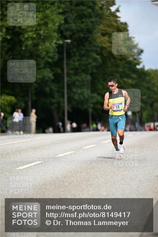 29.06.2025 - hella hamburg halbmarathon Dr. Thomas Lammeyer http://msf.ph/oto/8149417 29.06.2025 09:35:13 Kennedybrücke 14, 19 meine-sportfotos.de