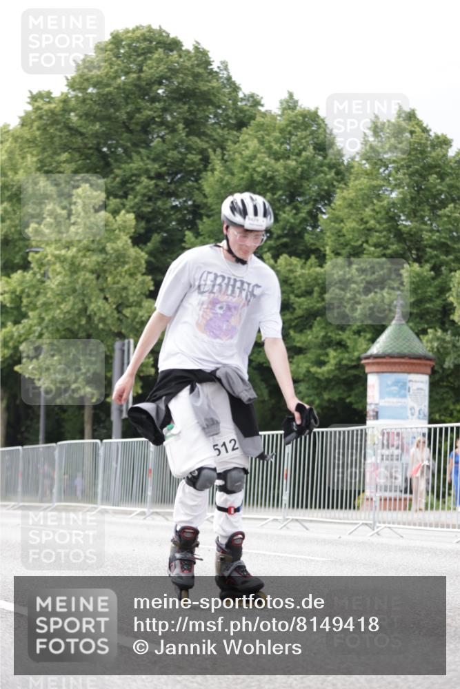 29.06.2025 - hella hamburg halbmarathon Jannik Wohlers http://msf.ph/oto/8149418 29.06.2025 09:13:07 Lombardsbrücke  meine-sportfotos.de