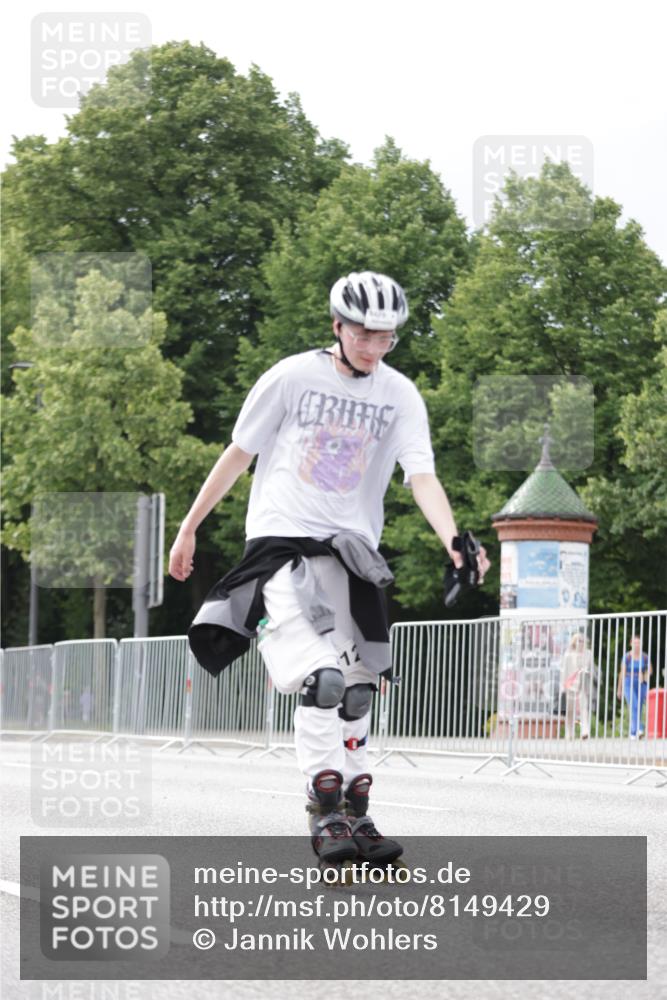 29.06.2025 - hella hamburg halbmarathon Jannik Wohlers http://msf.ph/oto/8149429 29.06.2025 09:13:07 Lombardsbrücke  meine-sportfotos.de
