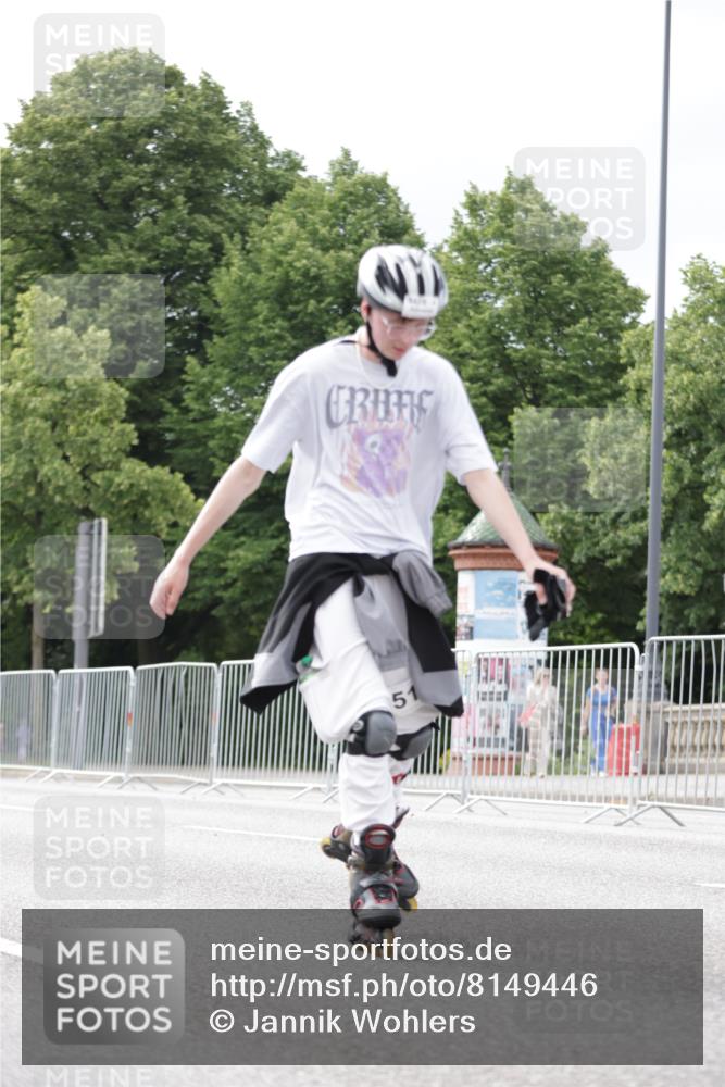 29.06.2025 - hella hamburg halbmarathon Jannik Wohlers http://msf.ph/oto/8149446 29.06.2025 09:13:07 Lombardsbrücke  meine-sportfotos.de
