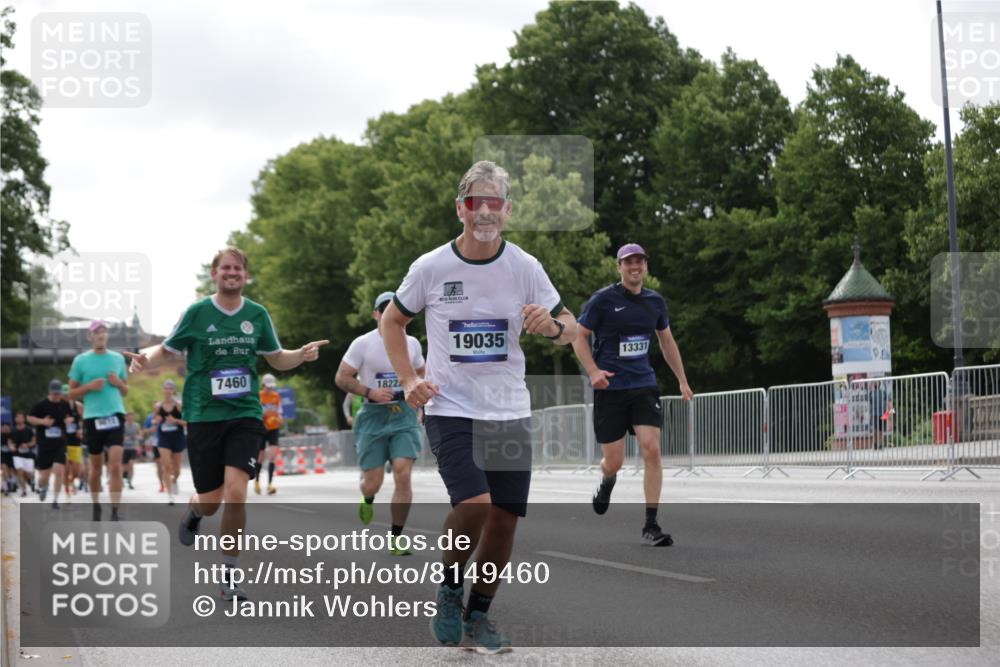 29.06.2025 - hella hamburg halbmarathon Jannik Wohlers http://msf.ph/oto/8149460 29.06.2025 10:13:01 Lombardsbrücke 1007, 1747, 1859, 2961, 3218, 3360, 3728, 3729, 4187, 4950, 5546, 6489, 6724, 7346, 7446, 7447, 7460, 8279, 8913, 9527, 9612, 12492, 13331, 13928, 15922, 17474, 17988, 18222, 18231, 18732, 18754, 19035 meine-sportfotos.de