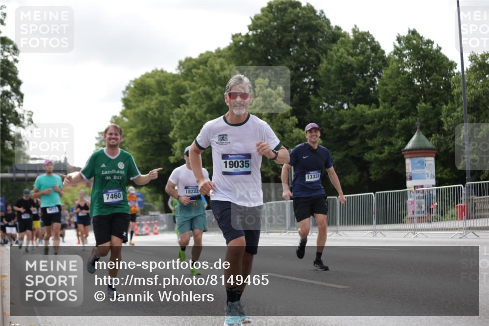 29.06.2025 - hella hamburg halbmarathon Jannik Wohlers http://msf.ph/oto/8149465 29.06.2025 10:13:01 Lombardsbrücke 1007, 1747, 1859, 2961, 3218, 3360, 3728, 3729, 4187, 4950, 5546, 6489, 6724, 7346, 7446, 7447, 7460, 8279, 8913, 9527, 9612, 12492, 13331, 13928, 15922, 17474, 17988, 18222, 18231, 18732, 18754, 19035 meine-sportfotos.de