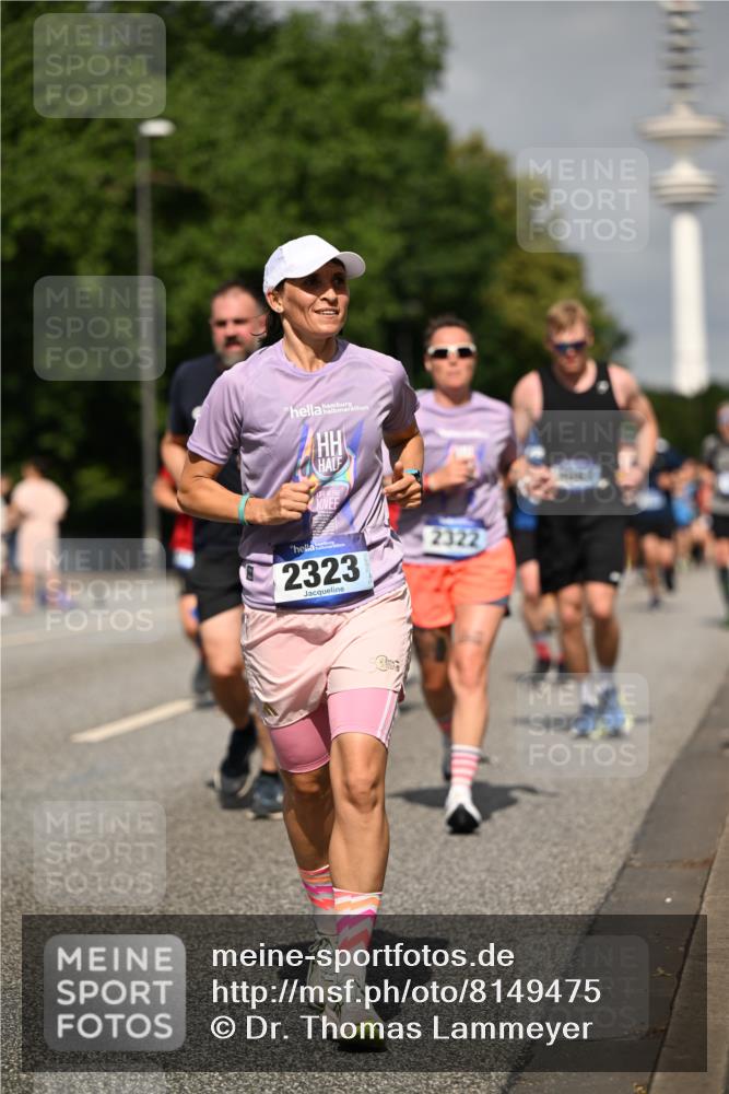 29.06.2025 - hella hamburg halbmarathon Dr. Thomas Lammeyer http://msf.ph/oto/8149475 29.06.2025 10:06:26 Kennedybrücke 1128, 1254, 1432, 1453, 1729, 1733, 2322, 2323, 3169, 3780, 4286, 4328, 4663, 4985, 5742, 5763, 6166, 6322, 6708, 6860, 7049, 7243, 8662, 8749, 9020, 9021, 9156, 9353, 9928, 10177, 10539, 10866 meine-sportfotos.de