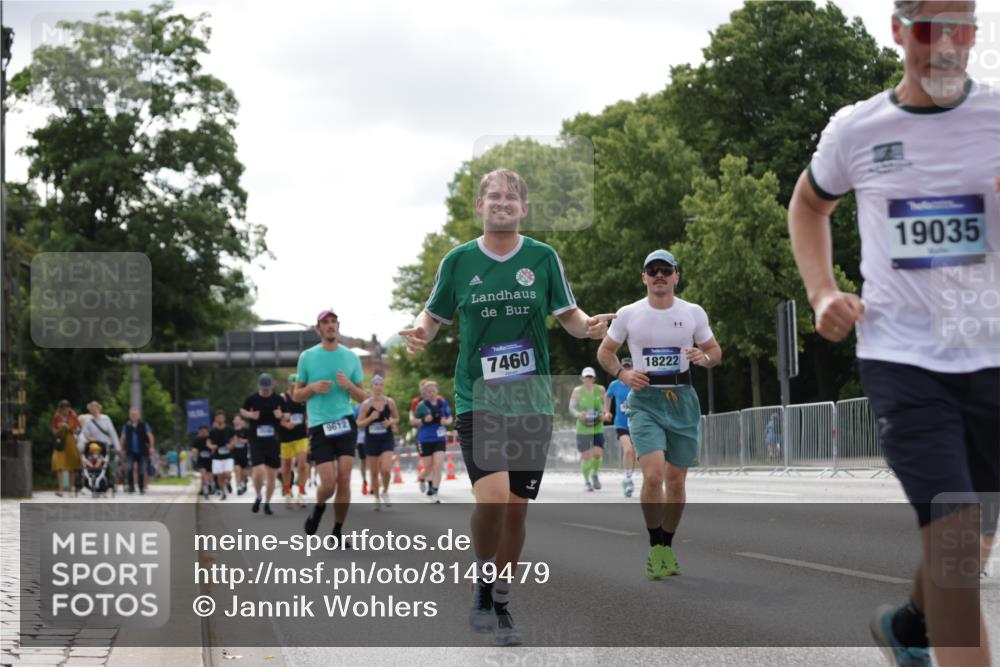 29.06.2025 - hella hamburg halbmarathon Jannik Wohlers http://msf.ph/oto/8149479 29.06.2025 10:13:01 Lombardsbrücke 1007, 1747, 1859, 2961, 3218, 3360, 3728, 3729, 4187, 4950, 5546, 6489, 6724, 7346, 7446, 7447, 7460, 8279, 8913, 9527, 9612, 12492, 13331, 13928, 15922, 17474, 17988, 18222, 18231, 18732, 18754, 19035 meine-sportfotos.de