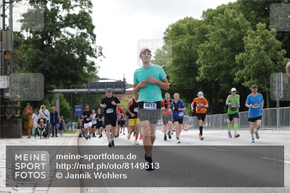 29.06.2025 - hella hamburg halbmarathon Jannik Wohlers http://msf.ph/oto/8149513 29.06.2025 10:13:03 Lombardsbrücke 1007, 1747, 1859, 2055, 2961, 3218, 3360, 3728, 3729, 4187, 4795, 4950, 5546, 6489, 6717, 6724, 7346, 7446, 7447, 7460, 8279, 8913, 9527, 9612, 12492, 13331, 13928, 15663, 15922, 17474, 18222, 18231, 18754, 19035 meine-sportfotos.de