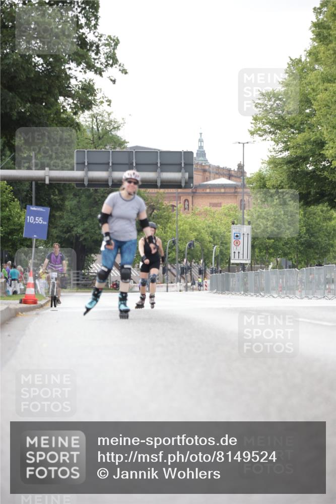 29.06.2025 - hella hamburg halbmarathon Jannik Wohlers http://msf.ph/oto/8149524 29.06.2025 09:14:03 Lombardsbrücke  meine-sportfotos.de
