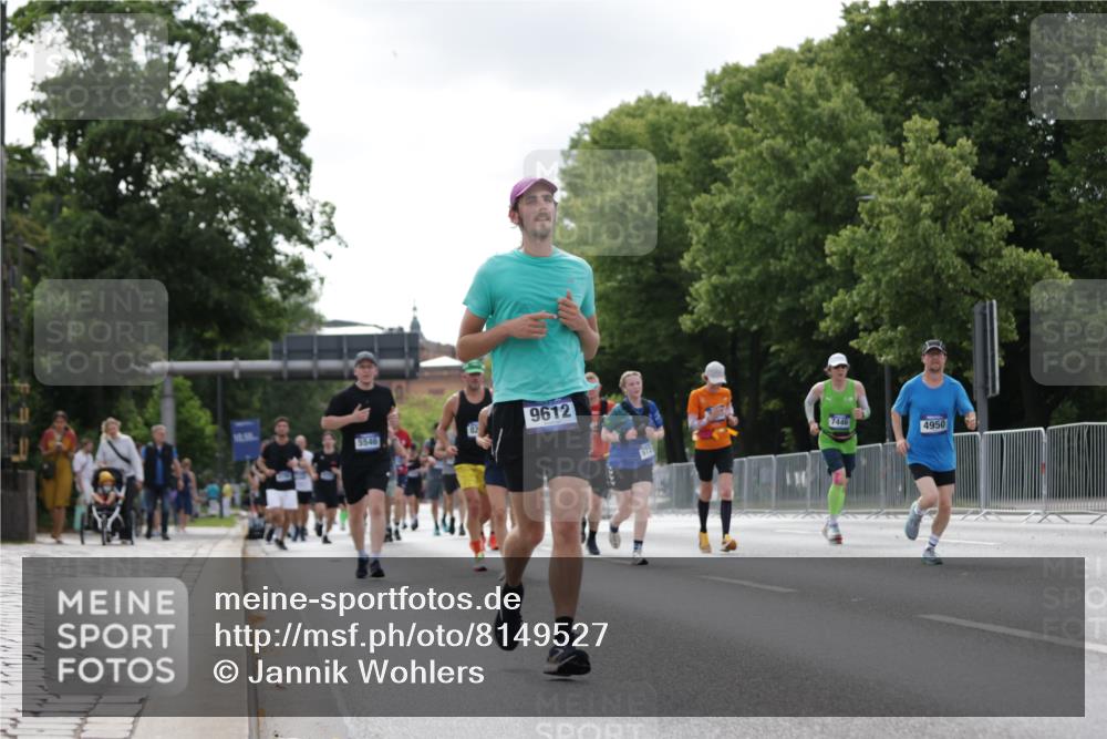 29.06.2025 - hella hamburg halbmarathon Jannik Wohlers http://msf.ph/oto/8149527 29.06.2025 10:13:03 Lombardsbrücke 1007, 1747, 1859, 2055, 2961, 3218, 3360, 3728, 3729, 4187, 4795, 4950, 5546, 6489, 6717, 6724, 7346, 7446, 7447, 7460, 8279, 8913, 9527, 9612, 12492, 13331, 13928, 15663, 15922, 17474, 18222, 18231, 18754, 19035 meine-sportfotos.de