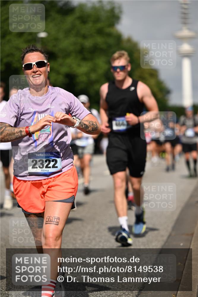 29.06.2025 - hella hamburg halbmarathon Dr. Thomas Lammeyer http://msf.ph/oto/8149538 29.06.2025 10:06:28 Kennedybrücke 1128, 1254, 1432, 1453, 1733, 2322, 2323, 3169, 3780, 3919, 4286, 4663, 4985, 5742, 5763, 6166, 6322, 6708, 6860, 7049, 7243, 8662, 8749, 9020, 9021, 9928, 10539, 10866 meine-sportfotos.de