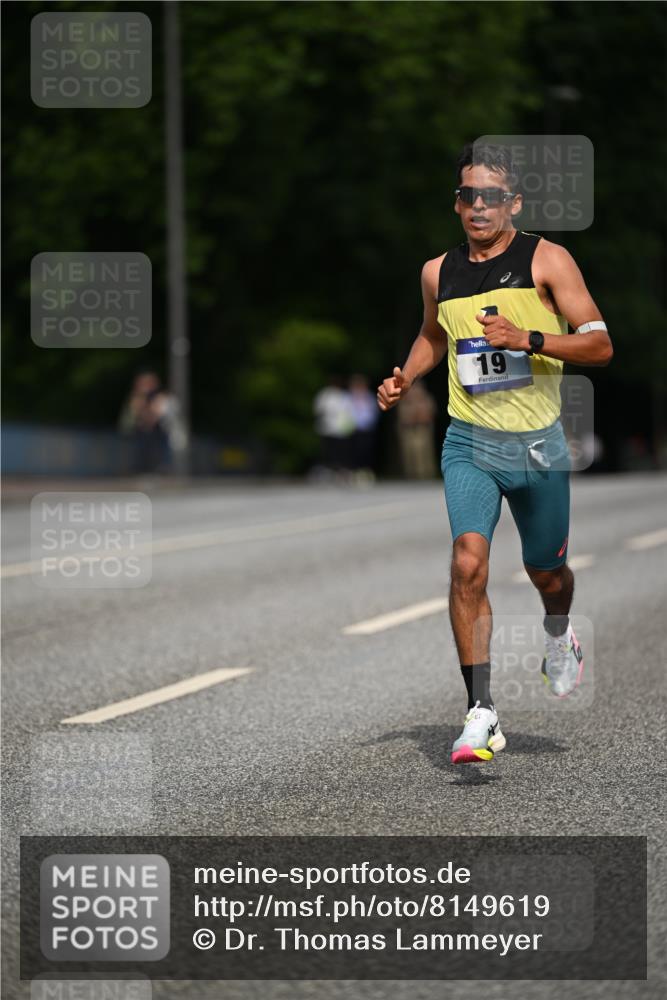 29.06.2025 - hella hamburg halbmarathon Dr. Thomas Lammeyer http://msf.ph/oto/8149619 29.06.2025 09:35:15 Kennedybrücke 14, 19 meine-sportfotos.de