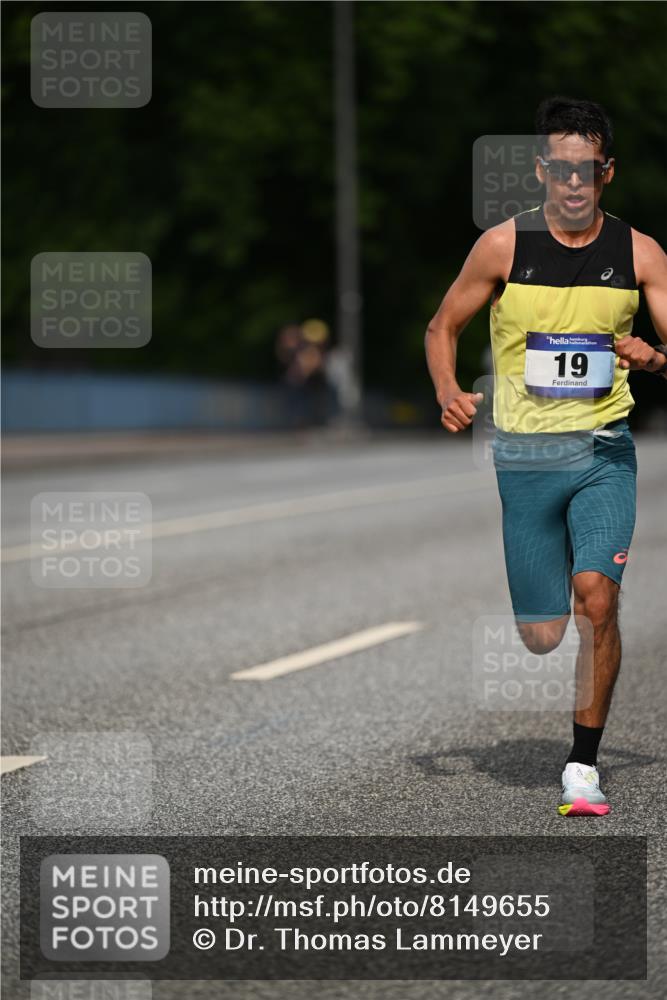 29.06.2025 - hella hamburg halbmarathon Dr. Thomas Lammeyer http://msf.ph/oto/8149655 29.06.2025 09:35:16 Kennedybrücke 14, 19 meine-sportfotos.de