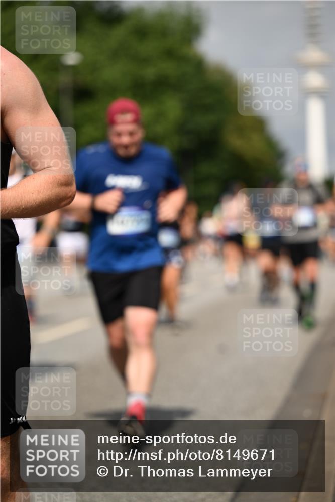 29.06.2025 - hella hamburg halbmarathon Dr. Thomas Lammeyer http://msf.ph/oto/8149671 29.06.2025 10:06:30 Kennedybrücke 1128, 1254, 1432, 1453, 1733, 2322, 2323, 3169, 3780, 3919, 4286, 4663, 4985, 5742, 5763, 6166, 6322, 6708, 6860, 7049, 7243, 8662, 8749, 9020, 9021, 9928, 10539, 10866, 11191, 11250 meine-sportfotos.de