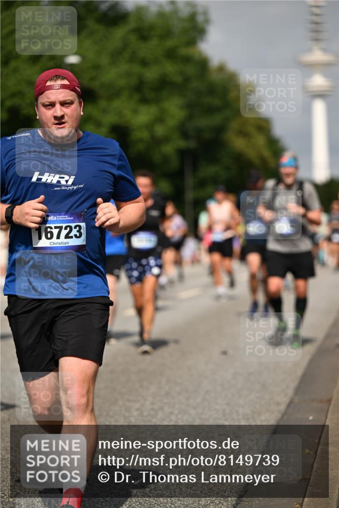 29.06.2025 - hella hamburg halbmarathon Dr. Thomas Lammeyer http://msf.ph/oto/8149739 29.06.2025 10:06:31 Kennedybrücke 1128, 1254, 1432, 1453, 1733, 2322, 2323, 2685, 3780, 3919, 4663, 4985, 5742, 5763, 6166, 6322, 6708, 6860, 7049, 7243, 7323, 8662, 8749, 9020, 9021, 9928, 10539, 10866, 11191, 11250 meine-sportfotos.de