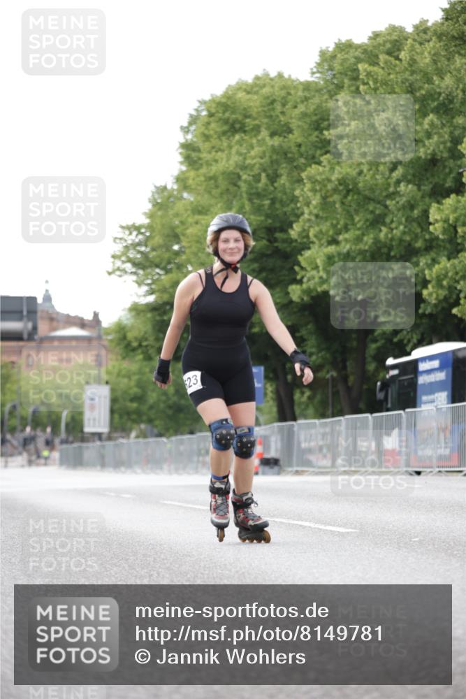 29.06.2025 - hella hamburg halbmarathon Jannik Wohlers http://msf.ph/oto/8149781 29.06.2025 09:14:10 Lombardsbrücke  meine-sportfotos.de