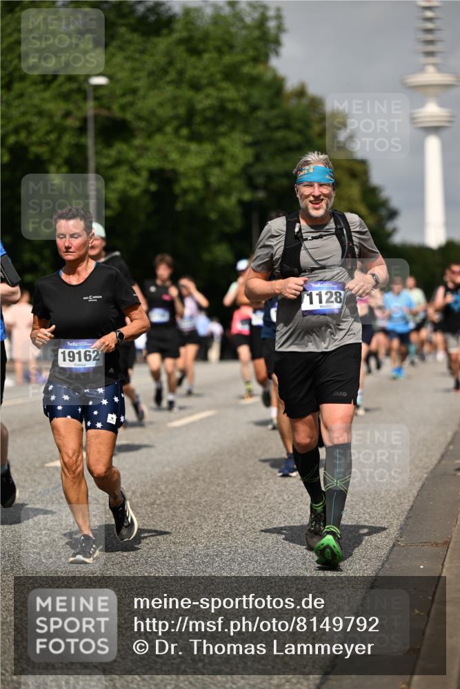 29.06.2025 - hella hamburg halbmarathon Dr. Thomas Lammeyer http://msf.ph/oto/8149792 29.06.2025 10:06:32 Kennedybrücke 1128, 1254, 1432, 1733, 2322, 2323, 2685, 3780, 3919, 4663, 4985, 5742, 5763, 6166, 6295, 6322, 6708, 6860, 7049, 7243, 7323, 8662, 8749, 9020, 9021, 9928, 10539, 10866, 11191, 11250 meine-sportfotos.de