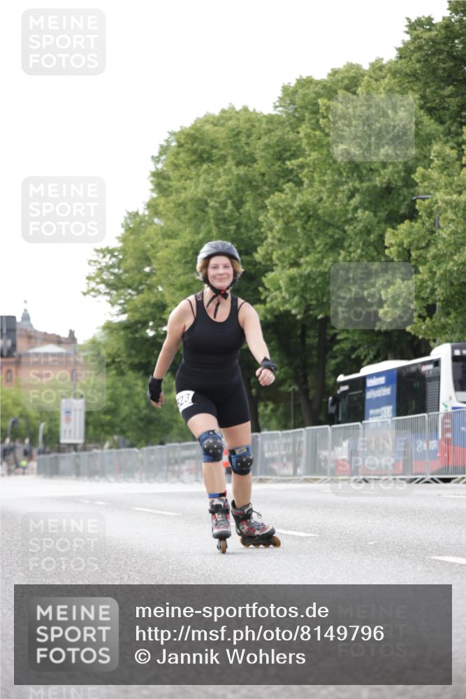 29.06.2025 - hella hamburg halbmarathon Jannik Wohlers http://msf.ph/oto/8149796 29.06.2025 09:14:10 Lombardsbrücke  meine-sportfotos.de