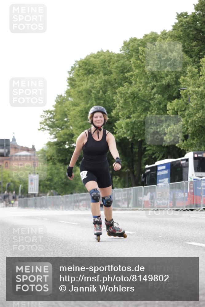 29.06.2025 - hella hamburg halbmarathon Jannik Wohlers http://msf.ph/oto/8149802 29.06.2025 09:14:10 Lombardsbrücke  meine-sportfotos.de