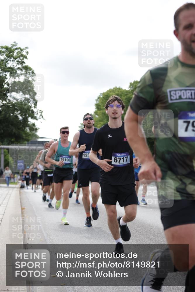 29.06.2025 - hella hamburg halbmarathon Jannik Wohlers http://msf.ph/oto/8149821 29.06.2025 10:13:16 Lombardsbrücke 1131, 2055, 2359, 2721, 2904, 2987, 4001, 4795, 4950, 5232, 5546, 5631, 5719, 6026, 6717, 6724, 7446, 7447, 7462, 7913, 8279, 8673, 9128, 9612, 9631, 10977, 12313, 12797, 12928, 12929, 13331, 13928, 15085, 15663, 16491, 17472, 18231, 19190 meine-sportfotos.de