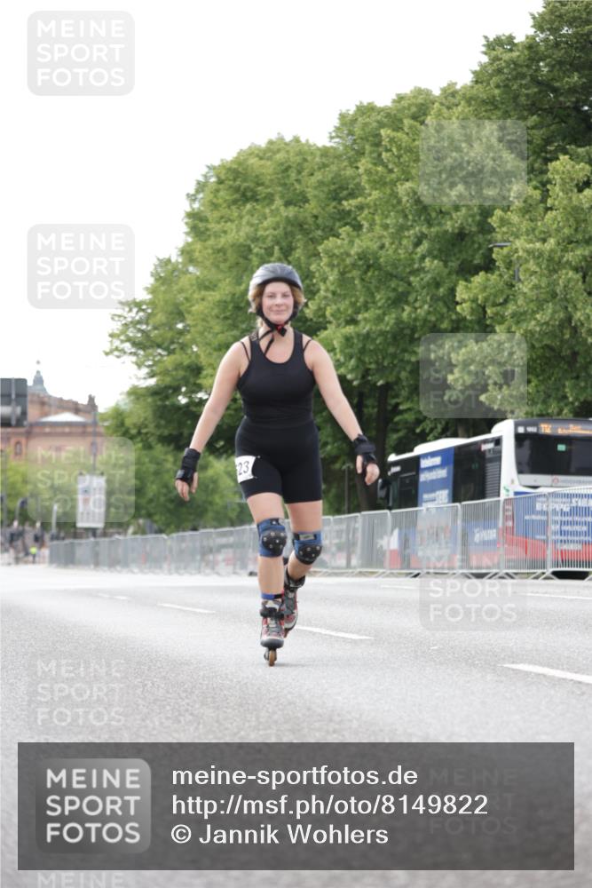 29.06.2025 - hella hamburg halbmarathon Jannik Wohlers http://msf.ph/oto/8149822 29.06.2025 09:14:11 Lombardsbrücke  meine-sportfotos.de