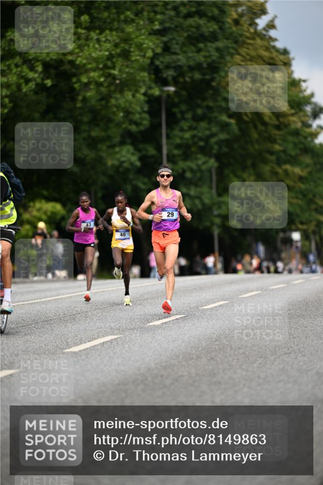 29.06.2025 - hella hamburg halbmarathon Dr. Thomas Lammeyer http://msf.ph/oto/8149863 29.06.2025 09:37:42 Kennedybrücke 43, 46, 48 meine-sportfotos.de