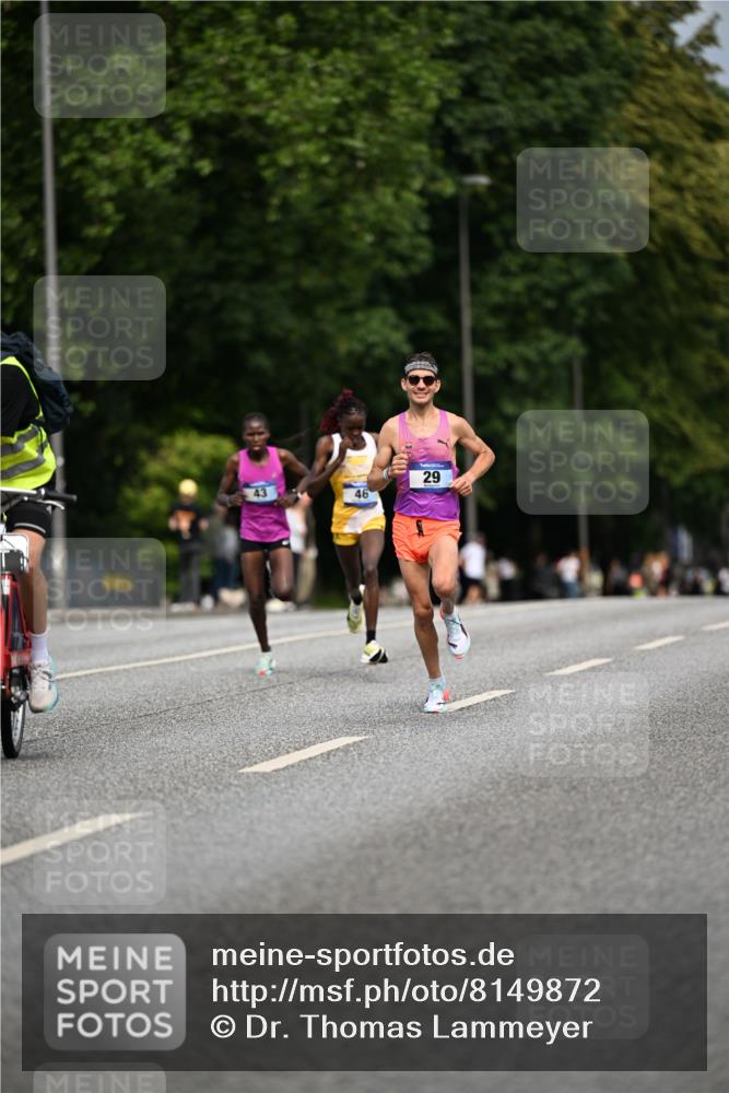 29.06.2025 - hella hamburg halbmarathon Dr. Thomas Lammeyer http://msf.ph/oto/8149872 29.06.2025 09:37:42 Kennedybrücke 43, 46, 48 meine-sportfotos.de