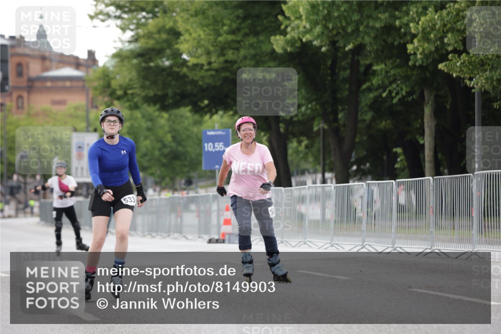 29.06.2025 - hella hamburg halbmarathon Jannik Wohlers http://msf.ph/oto/8149903 29.06.2025 09:15:04 Lombardsbrücke  meine-sportfotos.de
