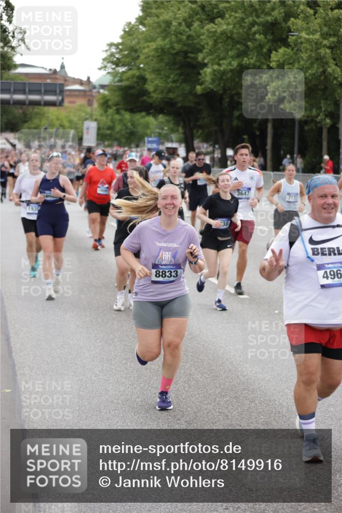 29.06.2025 - hella hamburg halbmarathon Jannik Wohlers http://msf.ph/oto/8149916 29.06.2025 10:50:17 Lombardsbrücke 1930, 2200, 3184, 3229, 3647, 3838, 4642, 4695, 4771, 4961, 5131, 6178, 7133, 7161, 7505, 7938, 8200, 8833, 8834, 9096, 9168, 9933, 10437, 10744, 12392, 12393, 14762, 15017, 15105, 15416, 15467, 16501, 16593, 17337, 17648, 17790, 18067, 18092, 18483 meine-sportfotos.de