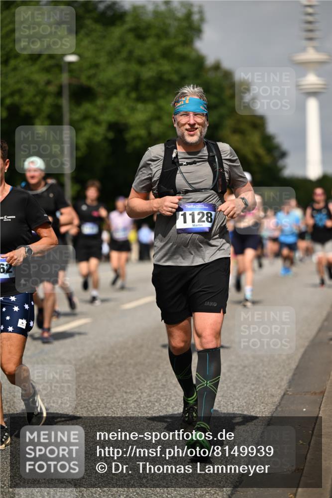 29.06.2025 - hella hamburg halbmarathon Dr. Thomas Lammeyer http://msf.ph/oto/8149939 29.06.2025 10:06:33 Kennedybrücke 1128, 1254, 1432, 1733, 2322, 2323, 2685, 3780, 3919, 4663, 4985, 5742, 5763, 6166, 6295, 6322, 6708, 6860, 7049, 7243, 7323, 8662, 8749, 9020, 9021, 9928, 10539, 10866, 11191, 11250 meine-sportfotos.de
