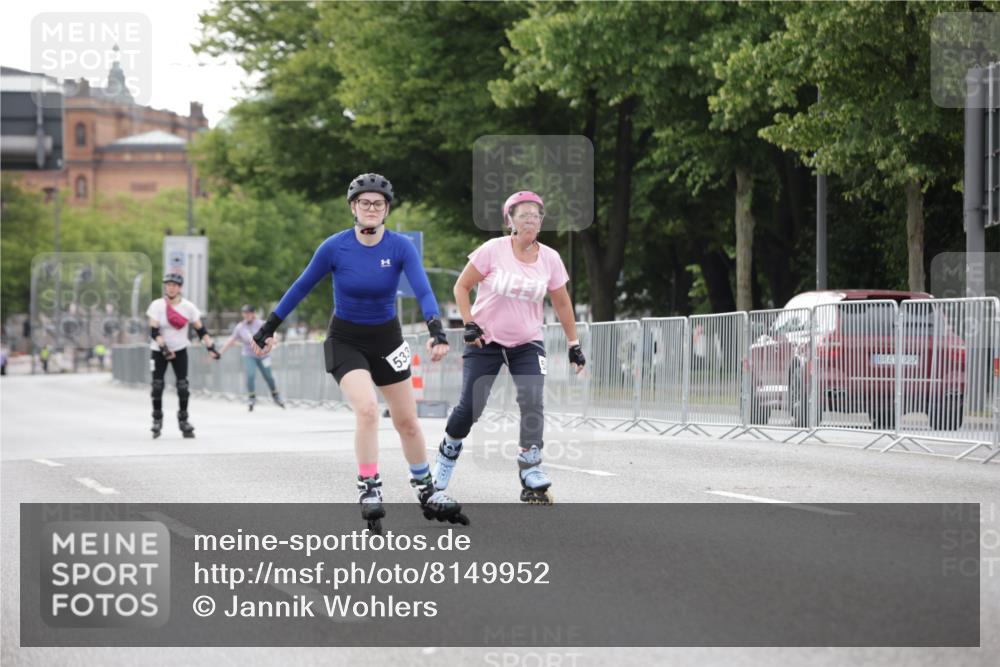 29.06.2025 - hella hamburg halbmarathon Jannik Wohlers http://msf.ph/oto/8149952 29.06.2025 09:15:05 Lombardsbrücke  meine-sportfotos.de