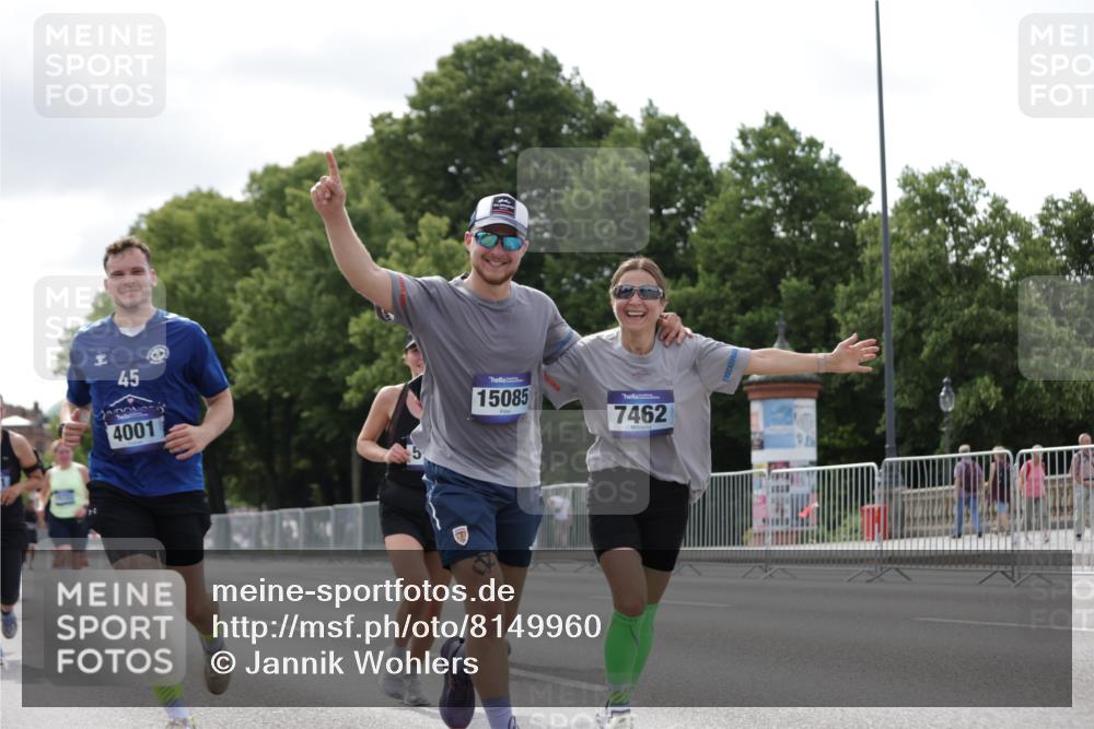 29.06.2025 - hella hamburg halbmarathon Jannik Wohlers http://msf.ph/oto/8149960 29.06.2025 10:13:23 Lombardsbrücke 1131, 1480, 2055, 2359, 2721, 2904, 2987, 4001, 4795, 5232, 5631, 5719, 6026, 6710, 6717, 7462, 7913, 8673, 9128, 9631, 10442, 10443, 10977, 11441, 12313, 12797, 12928, 12929, 15085, 15663, 15721, 15722, 16491, 17472, 17985, 19190 meine-sportfotos.de
