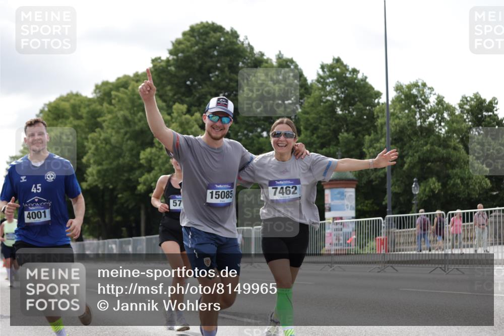 29.06.2025 - hella hamburg halbmarathon Jannik Wohlers http://msf.ph/oto/8149965 29.06.2025 10:13:24 Lombardsbrücke 1131, 1480, 2359, 2721, 2904, 2987, 4001, 4795, 5232, 5631, 5719, 6026, 6710, 6717, 7462, 7913, 8673, 9128, 9631, 10442, 10443, 10977, 11441, 12313, 12797, 12928, 12929, 15085, 15482, 15721, 15722, 16491, 17472, 17985, 19190 meine-sportfotos.de