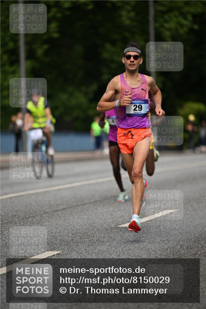 29.06.2025 - hella hamburg halbmarathon Dr. Thomas Lammeyer http://msf.ph/oto/8150029 29.06.2025 09:37:45 Kennedybrücke 43, 46, 48 meine-sportfotos.de