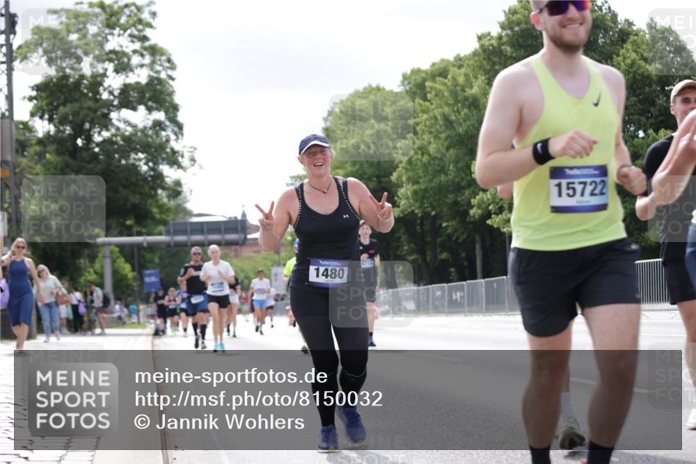 29.06.2025 - hella hamburg halbmarathon Jannik Wohlers http://msf.ph/oto/8150032 29.06.2025 10:13:30 Lombardsbrücke 1131, 1480, 2359, 2987, 4001, 4962, 5631, 5719, 6710, 7462, 8673, 9631, 10442, 10443, 10977, 11441, 11987, 12313, 12797, 15085, 15482, 15721, 15722, 17439, 17985, 18041, 19190 meine-sportfotos.de